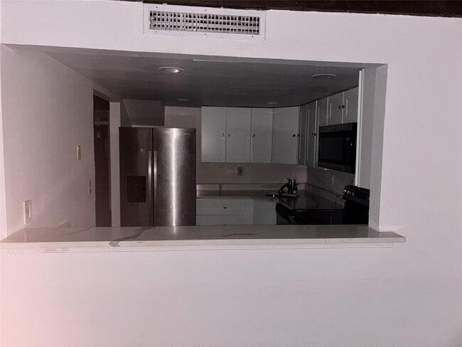 Building Photo - 4761 NW 2nd Ave