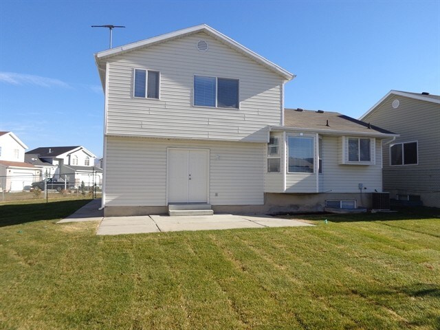 Building Photo - 3449 W Clearbrook Cir