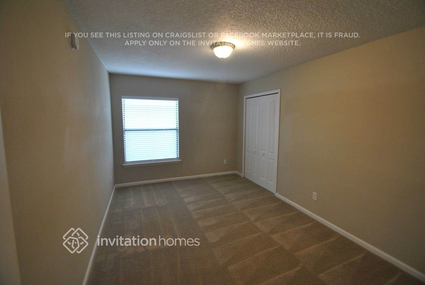 Building Photo - 10890 Birchard Ln