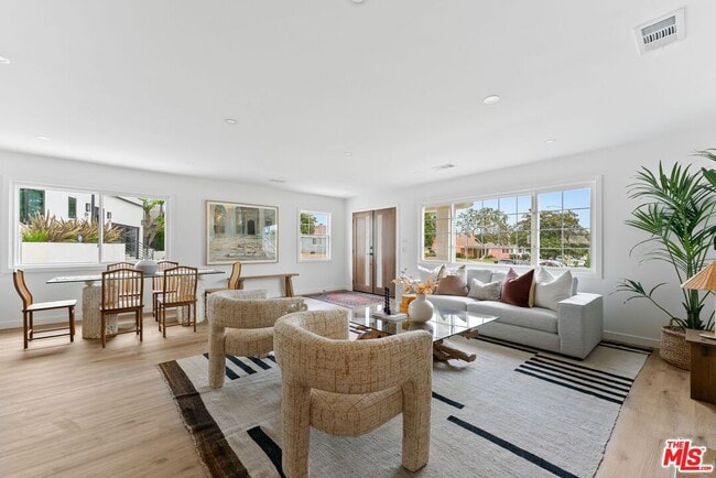 Building Photo - 5192 Orange Pl