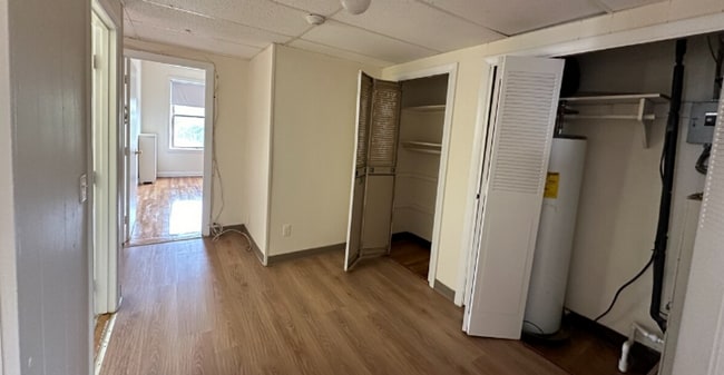 Building Photo - 3-Bed with 1.5 Bath * Packard's Corner *