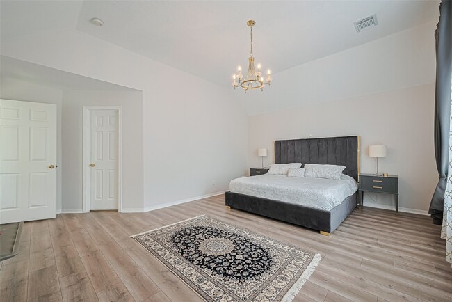 Building Photo - 1413 Whispering Pines Dr