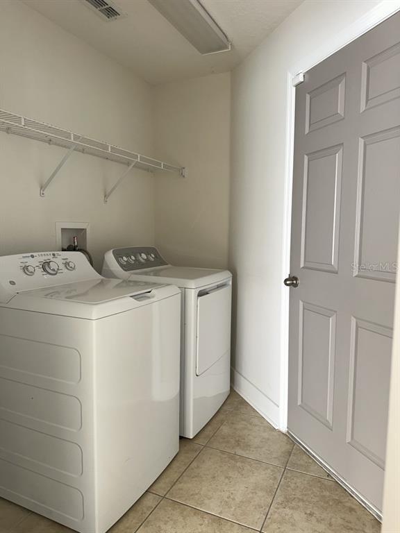 Building Photo - 11112 Ancient Futures Dr