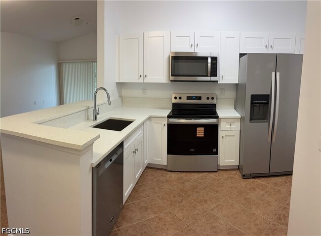 Building Photo - 15401 Bellamar Cir