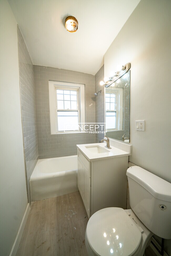 Building Photo - 56 Selkirk Rd