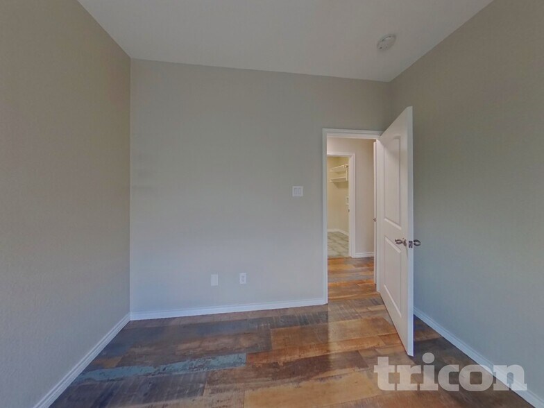 Building Photo - 157 Spring Hollow Dr
