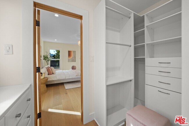 Building Photo - 665 McCadden Pl