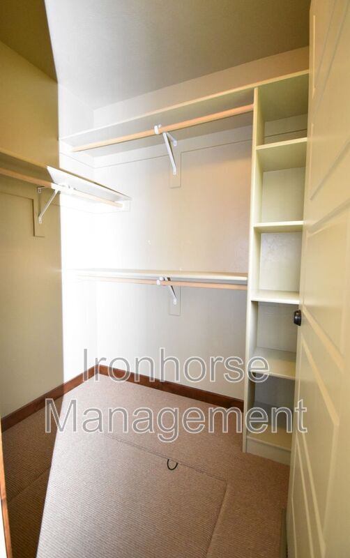 Building Photo - 103 Covey Ct