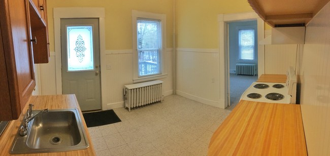 Building Photo - 279 N Bedford St