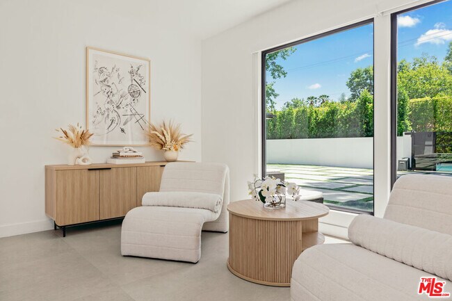 Building Photo - 17045 Otsego St