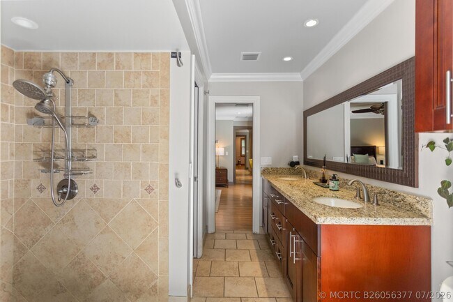 Building Photo - 4050 NW 7th Ln
