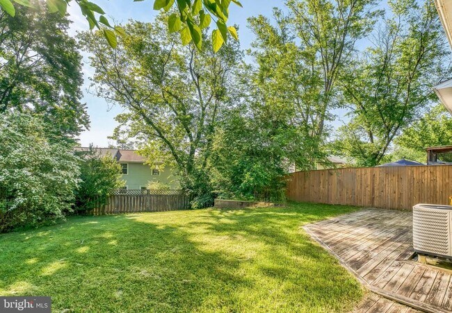 Building Photo - 2530 Vivaldi Ln