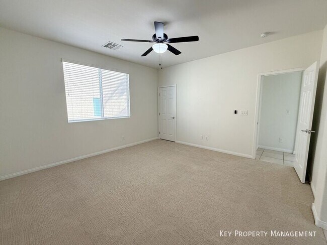 Building Photo - 7769 Britton Rose Dr