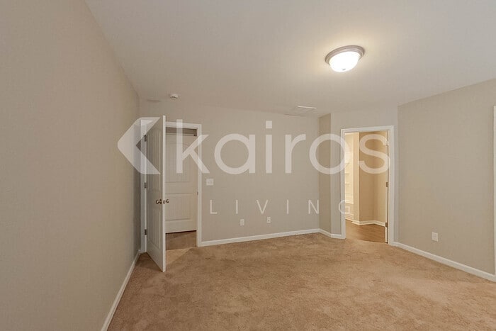 Building Photo - 104 Bluff Rd