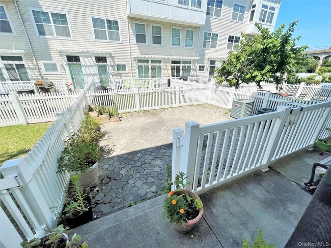 Building Photo - 2-45 Beach Breeze Ln