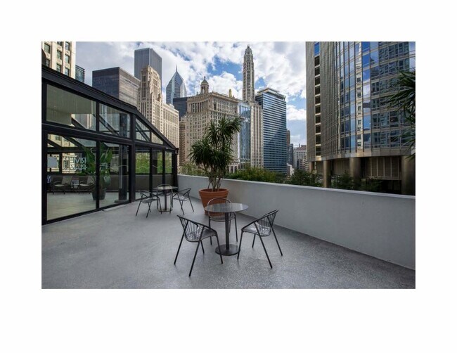 Building Photo - 405 N Wabash Ave