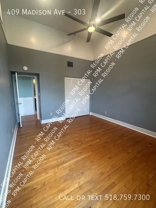 Building Photo - 409 Madison Ave