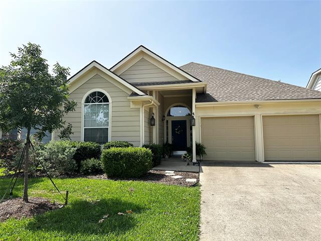 Primary Photo - 9725 Old Field Dr