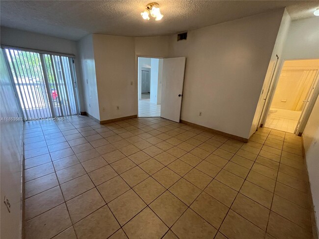 Building Photo - 7611 SW 153rd Ct