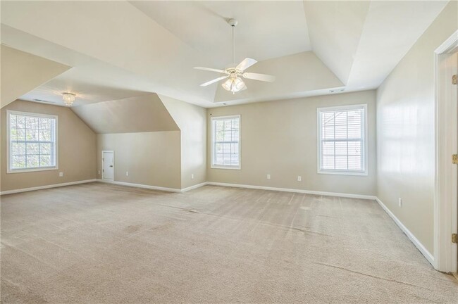 Building Photo - 1698 Broomfield Way