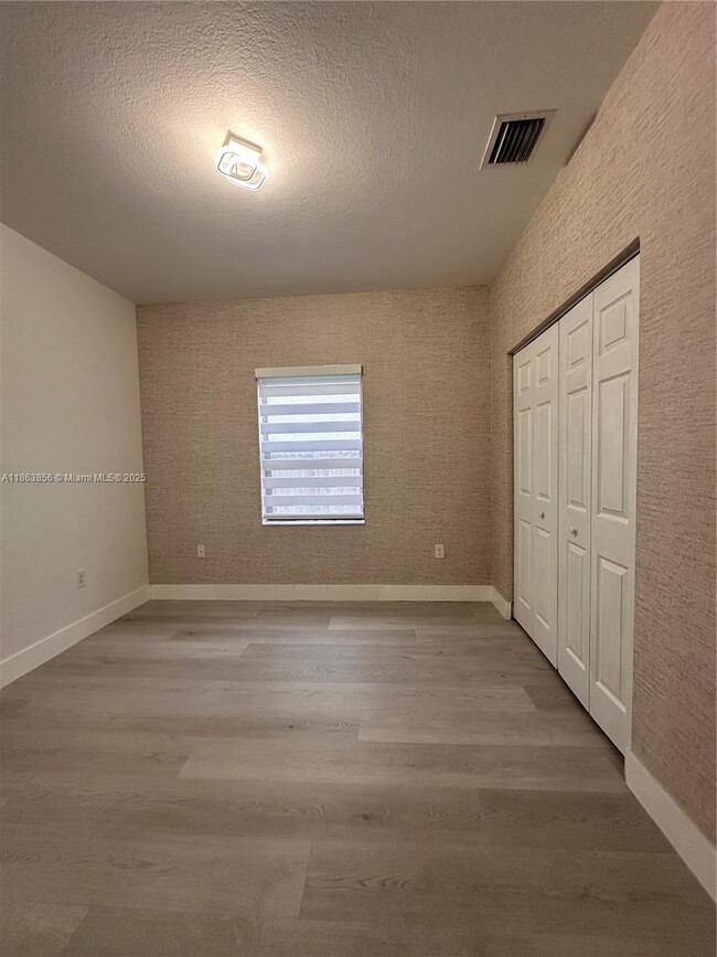 Building Photo - 15461 SW 173rd Ln