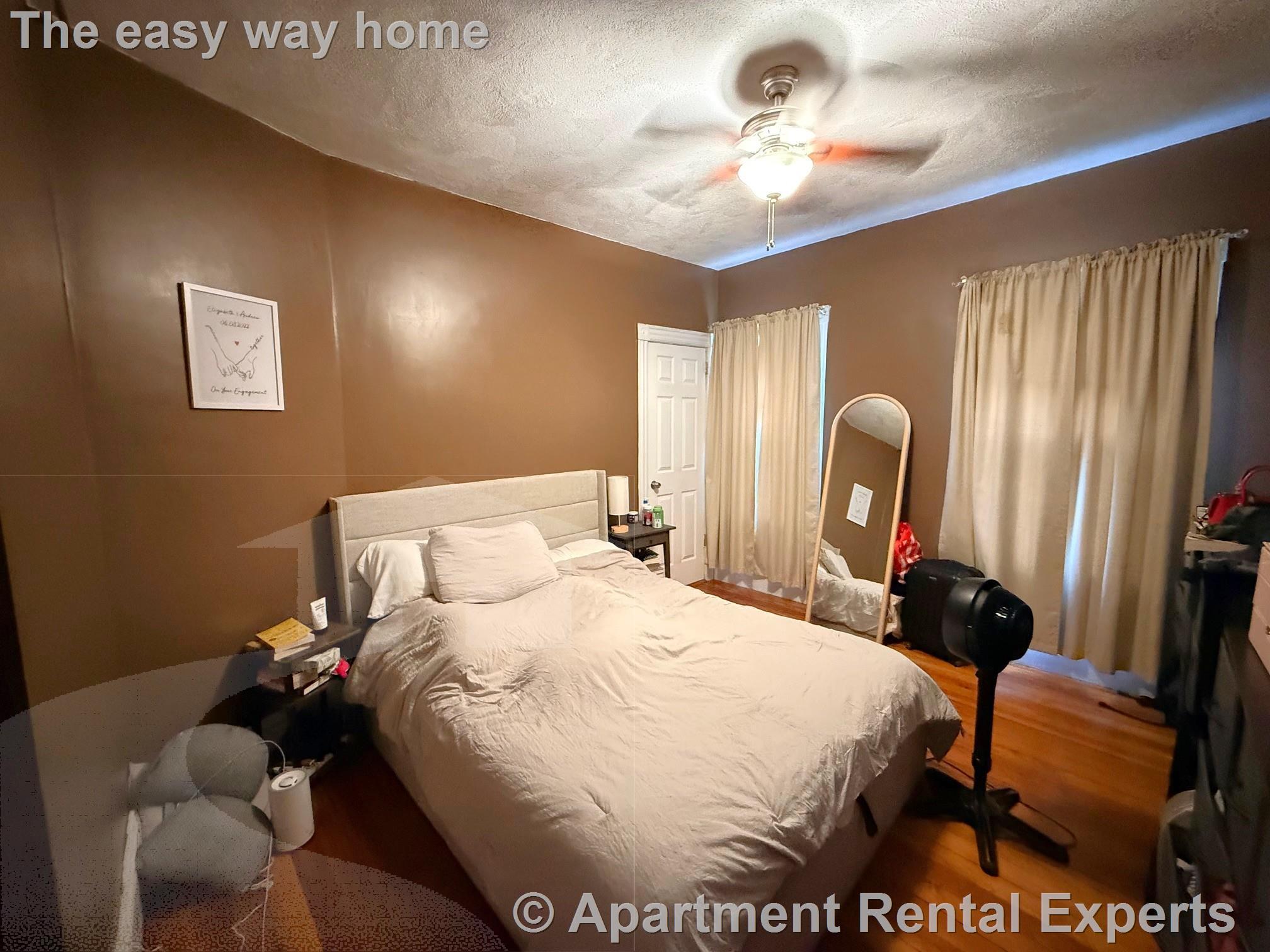 Building Photo - 42 Gibbens St