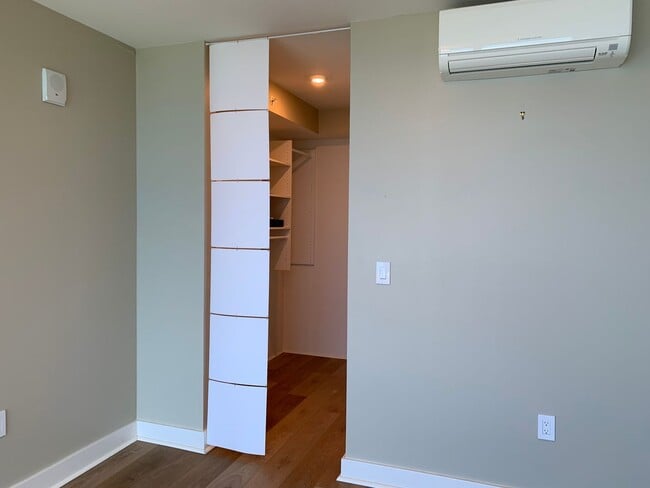 Building Photo - High Floor - Corner Unit - Ocean View - The Collection Condominium