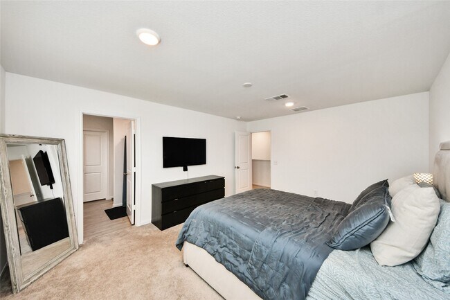 Building Photo - 26213 Brahman Dr