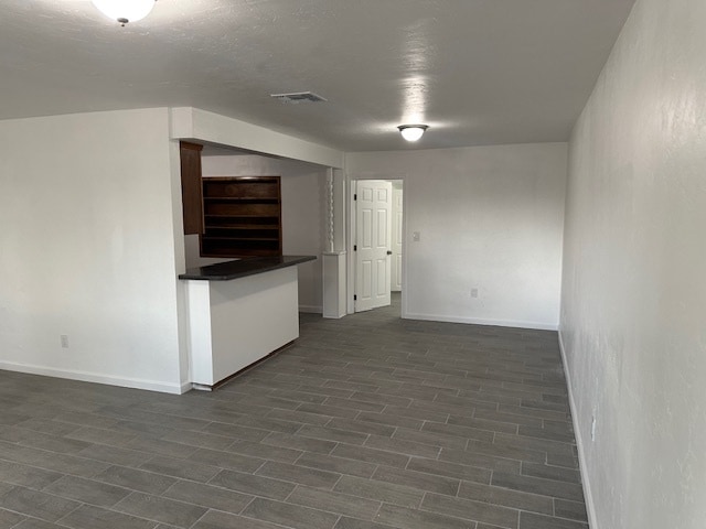 Building Photo - 5455 S 6th Ave