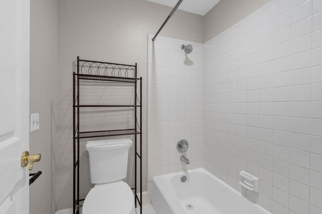 Building Photo - **A RARE FIND - GREEN HILLS CONDO WITH QUI...