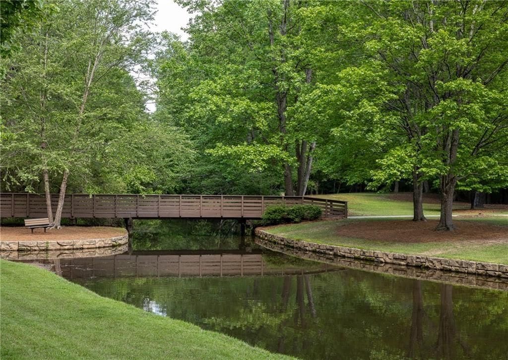 Building Photo - 227 Quail Run