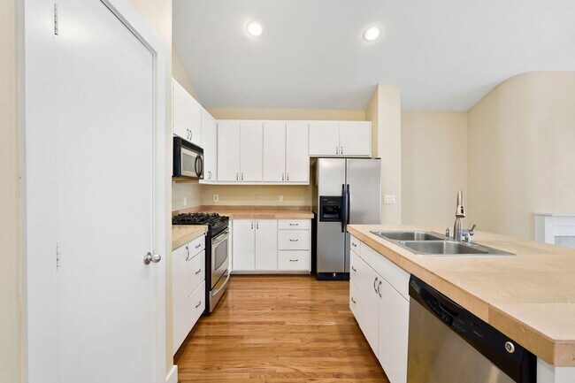 Building Photo - 3576 Link Valley Dr.