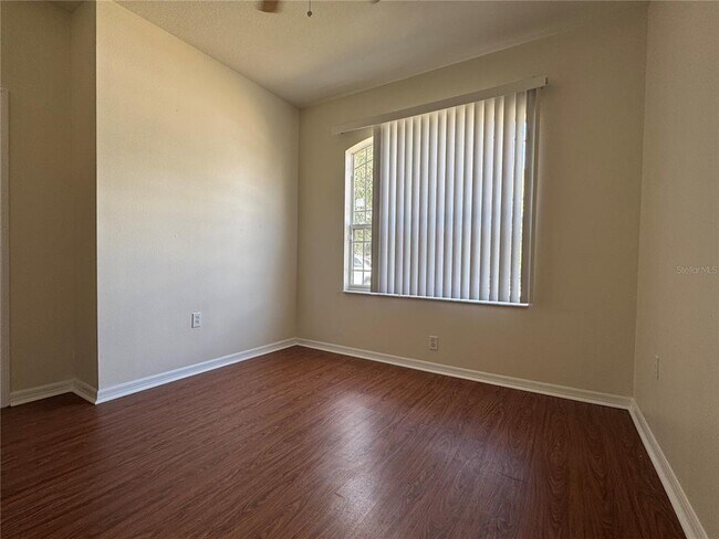 Building Photo - 317 Down Pine Dr