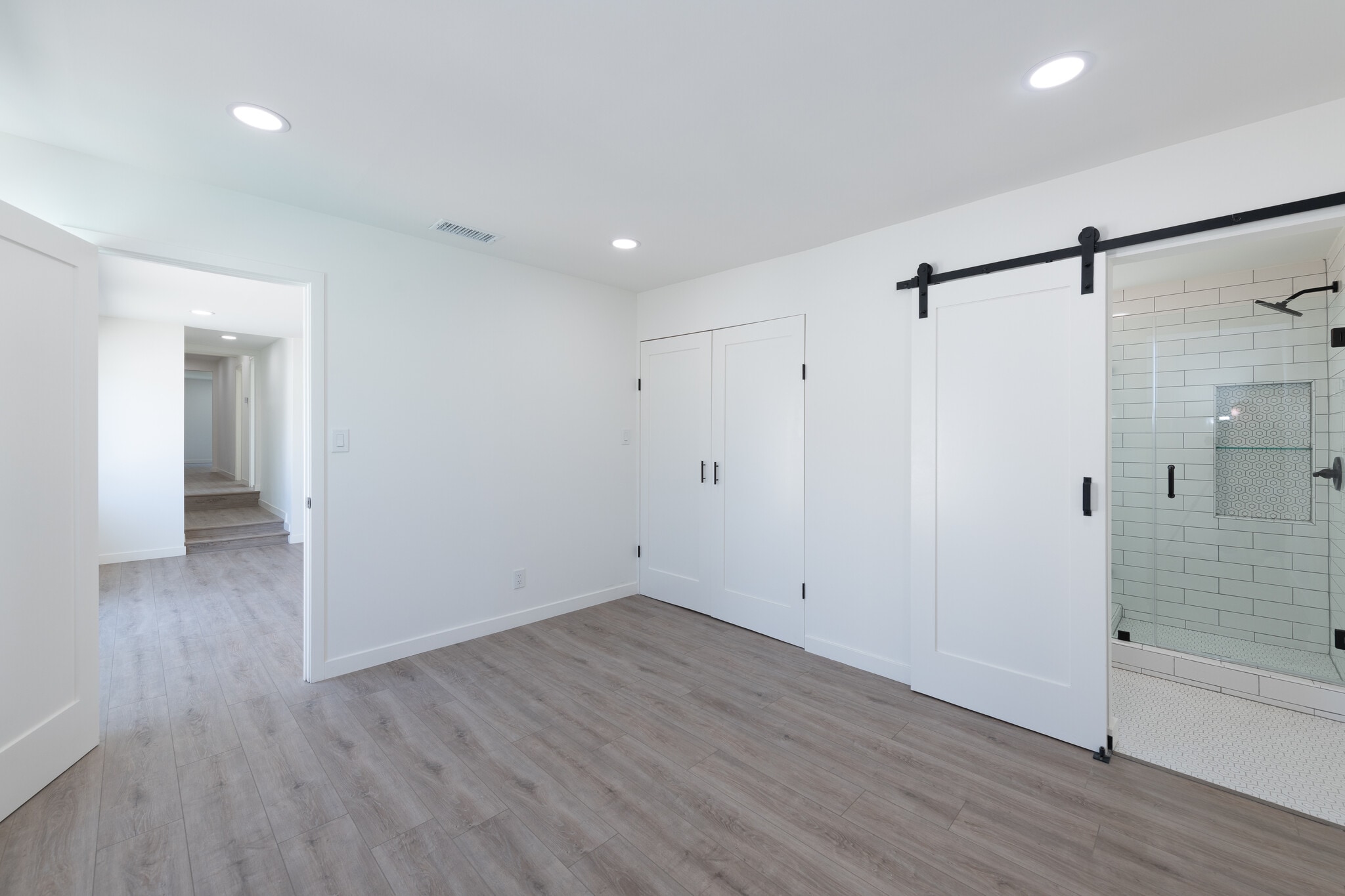 BEDROOM 3 WITH EN-SUITE - 1011 N Florence St