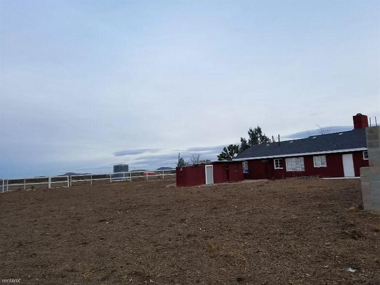 Building Photo - 22317 E Ave O