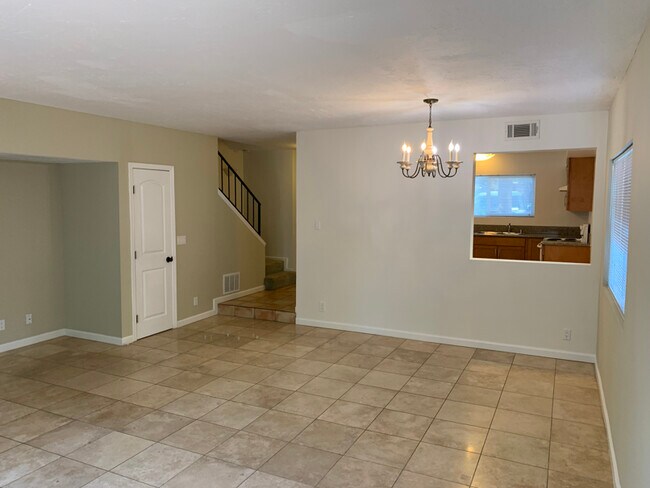 Building Photo - 3745 Portofino Way