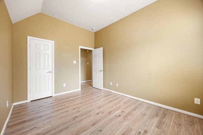 Building Photo - 9722 Eagle Peak Ct