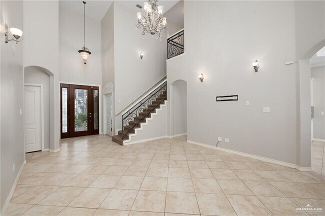 Building Photo - 18 N 49th St