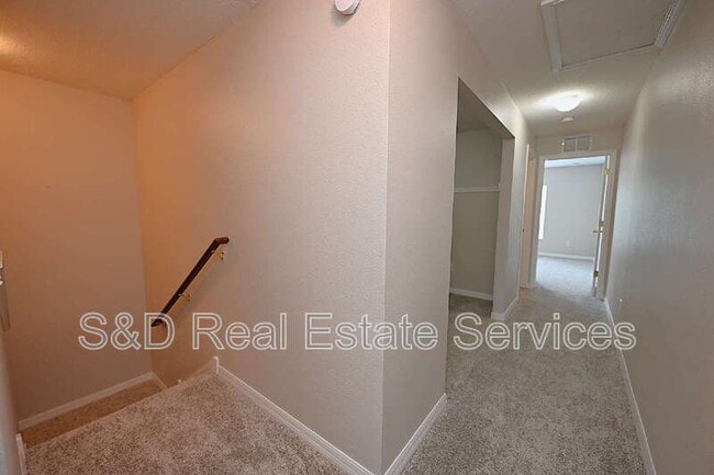 Building Photo - 5360 River Rock Rd