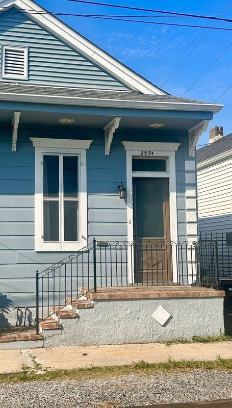 Building Photo - 2932 St Ann St.