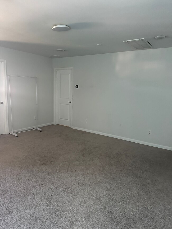 Building Photo - 3012 Posada Ct.