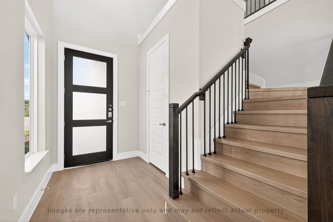 Building Photo - 10719 Mason Rd