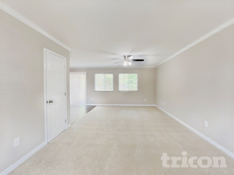 Building Photo - 3917 Shepway Loop