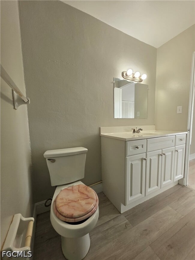 Building Photo - 1830 Maravilla Ave