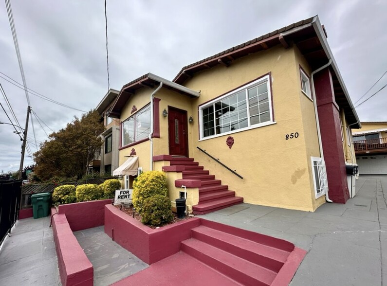 Building Photo - 850 40th St