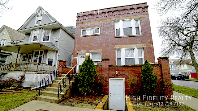 Primary Photo - 2301 N Monticello Ave