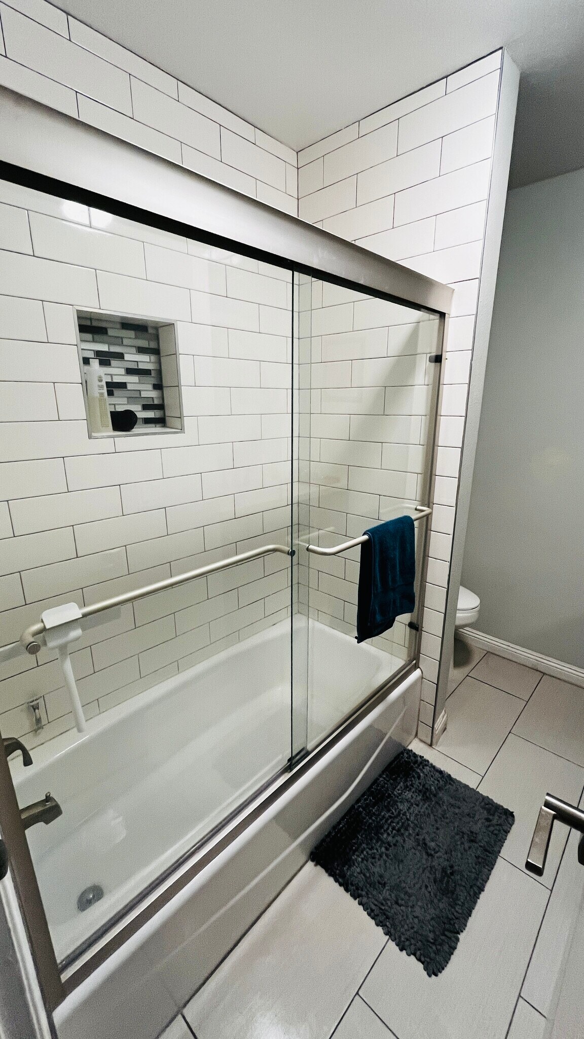 New Bathroom - 6600 Warner Ave