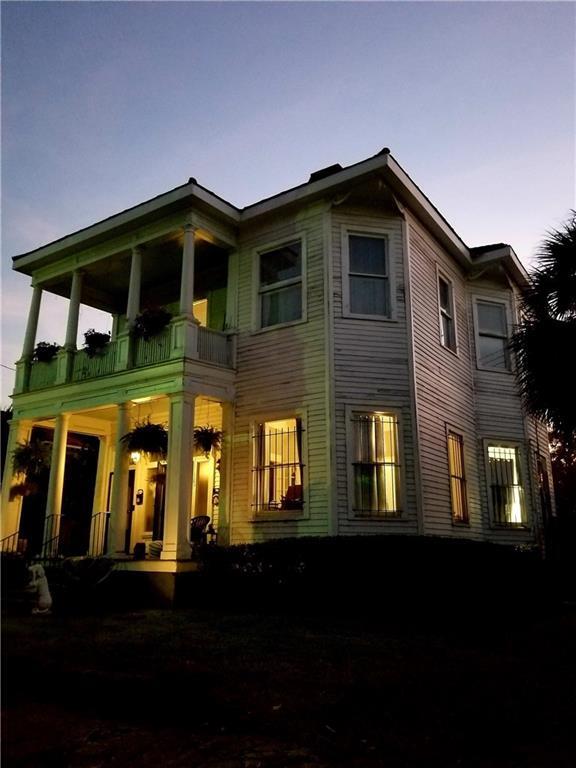 Building Photo - 106 S Bayou St