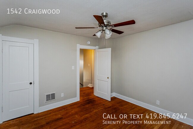 Building Photo - 1542 Craigwood-