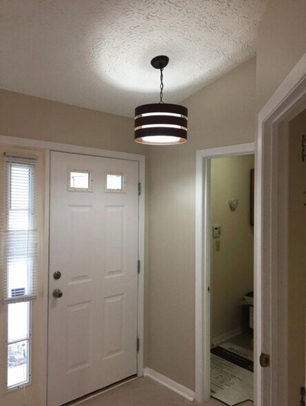 Building Photo - 2864 Creith Ct